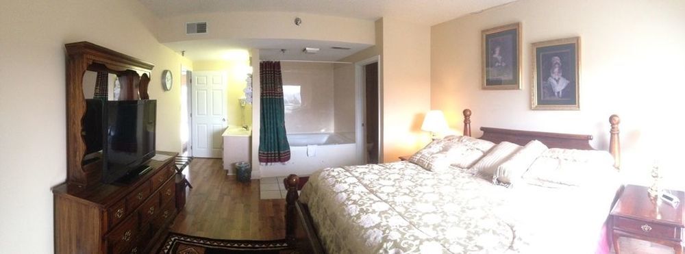 River Place Condos #610 3Bd Pigeon Forge Room photo